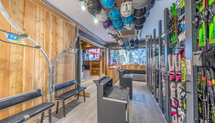 Ski Center