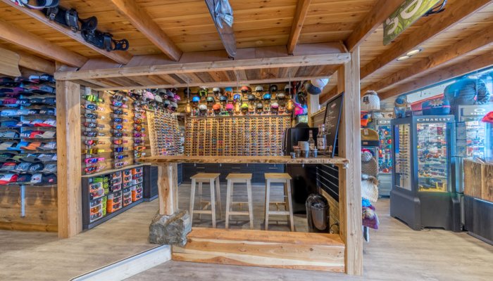 Ski Center