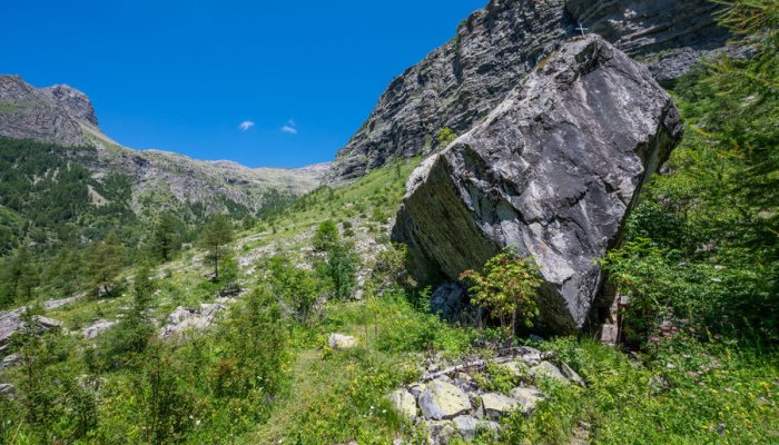 Le Tombeau du Poète Le Tombeau du Poète