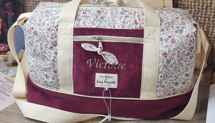 Stand de baby Marmotte !_Orcières